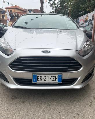 Ford Fiesta 1.0 80CV 5 porte Titanium