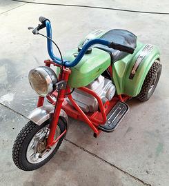 MOTO ELETTRICA AUTOSCONTRO A GETTONI PINASCO 