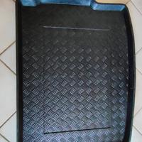 Nissan Qashqai Vasca per protezione baule 