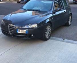 Alfa 147 Jtd Distinctive 5 porte