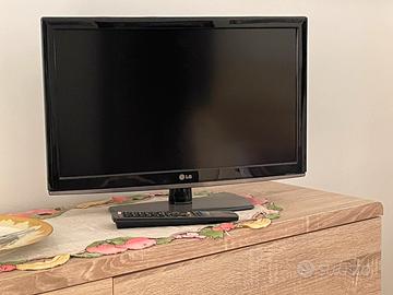 Tv  LG piccola