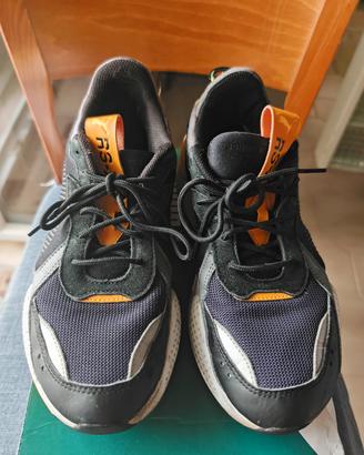 scarpe Puma num 42
