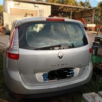 Scenic 7 posti motore o testata da sostituire 