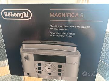 macchina caffe’ automatica DE LONGHI MAGNIFICA S