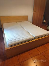 Letto matrimoniale Ikea