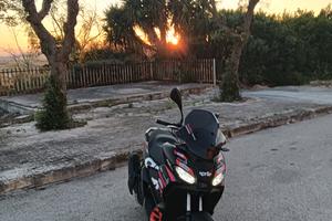 aprilia SR gt replica 125 