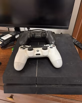 PlayStation 4 con controller