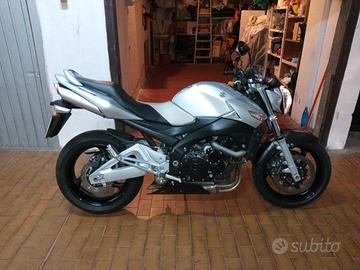  moto gsr 600 del 2007