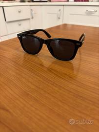 Occhiali Ray-Ban neri unisex