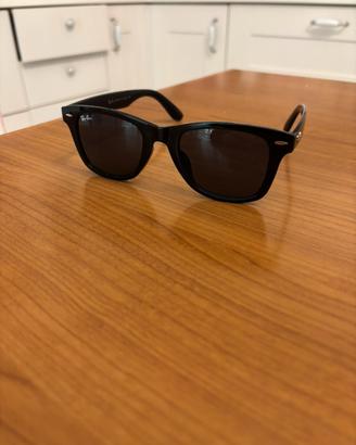 Occhiali Ray-Ban neri unisex