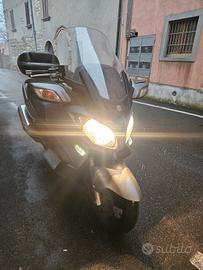 Suzuki Burgman 650- anno 2014- km 40000