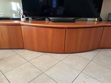 Mobile soggiorno in ciliegio