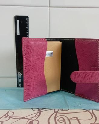 Agenda piccola donna fucsia pelle