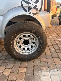 Gomme furbe e cerchioni suzuki jimny 205 70 r15