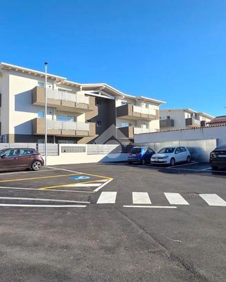 2 LOCALI A CARPENEDOLO