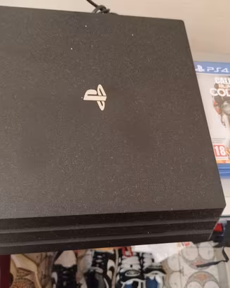 PlayStation 4 Pro (PS4 Pro) 1TB - 