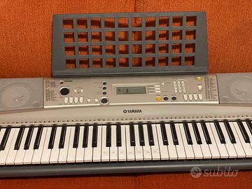 Yamaha PSR E313 tastiera 61 tasti