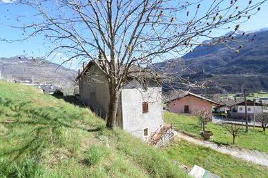 CASA INDIPENDENTE A CHÂTILLON