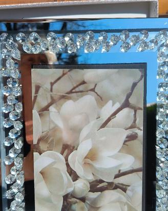 Cornice con strass