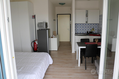 Monolocale CAORLE PSM a 150mt dal mare + piscina