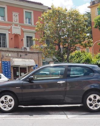 ALFA ROMEO 147 1.6 Twin Spark 105 CV