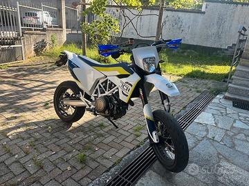 Husqvarna 701 Supermoto - 2017 DEPOTENZIATA
