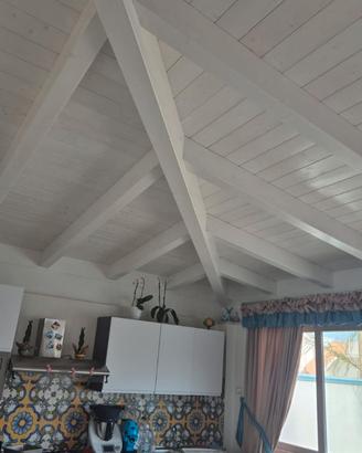 Tetto in legno lamellare