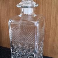 Bottiglia di liquore antica vetro lavorato e tappo