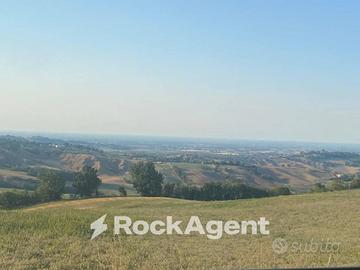 SALA BAGANZA (PR) -TERRENO AGRICOLO (3 ETTARI)