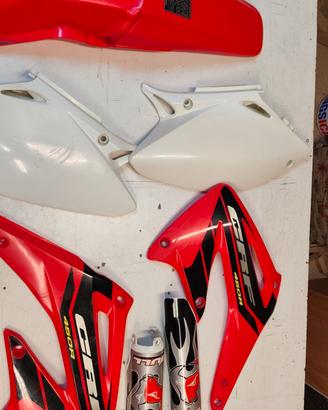 plastiche crf 450 2004