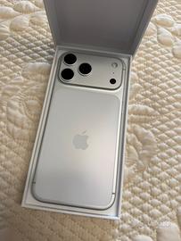 Iphone 17 pro 256 accetto permute iphone