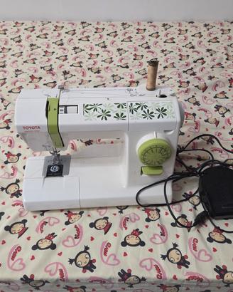 macchina da cucire Toyota sp100 eco15cg