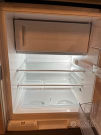 Frigorifero da incasso sottotavolo Electrolux