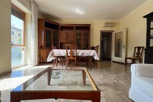 Appartamento di 111 m² con 4 locali e box auto a D