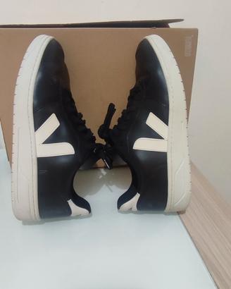 scarpa uomo VEJA N.42 pelle nera