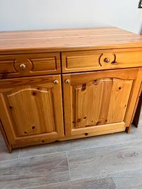 Mobile Credenza in legno massiccio di pino