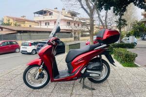 HONDA SH 150 PASSAGGIO E TAGLIANDO INCLUSO MINI