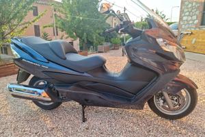Suzuki Burgman 400 AN - Luglio 2008 – 12.932 km