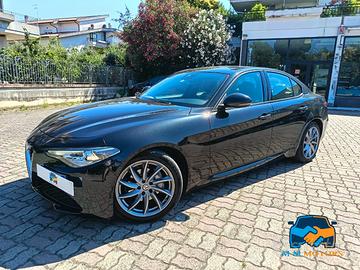 Alfa Romeo Giulia Berlina Giulia 2.2 t Super 160cv