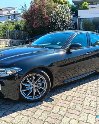 Alfa Romeo Giulia Berlina Giulia 2.2 t Super 160cv