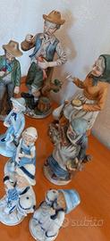 Quattro coppie di Statuette in ceramica
