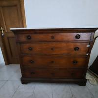 Comò con pietra in marmo