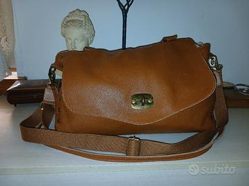 borsa modello postina in vera pelle 