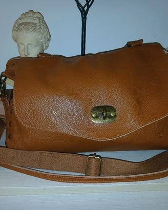 borsa modello postina in vera pelle 