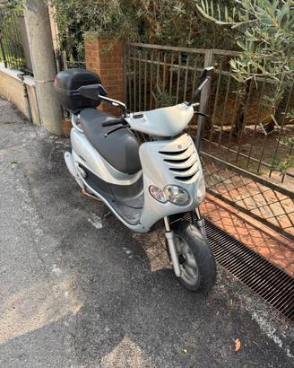 SCOOTER YAMAHA 125CC