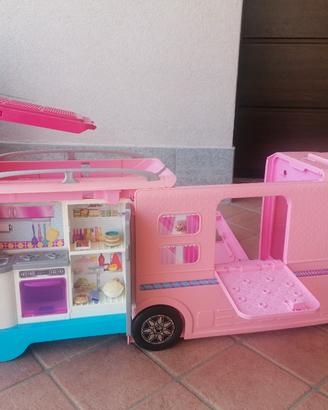 camper Barbie