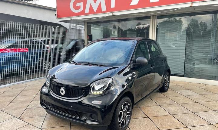 SMART ForFour 0.9 90CV PELLE LED NEOPATENTATI CE