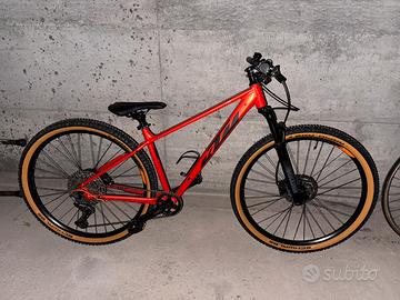 Bicicletta pari al nuovo