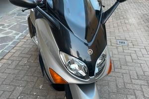 YAMAHA TMAX 500
