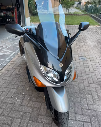 YAMAHA TMAX 500
